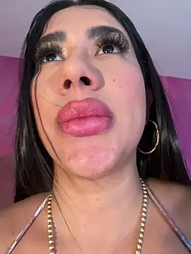 kiim taaylor online show from March 20, 12:22 pm