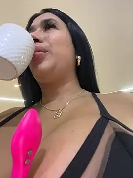 kiim taaylor online show from September 24, 1:03 pm