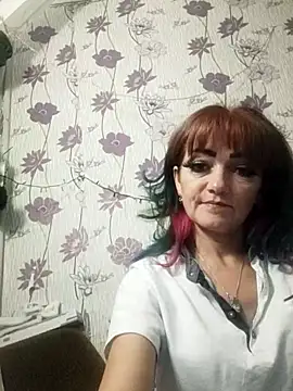 Snapshot of SweetLeila40 chatting on December 25, 6:52 pm SweetLeila40 online show from December 25, 6:52 pm