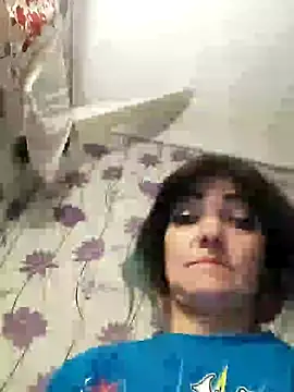 Snapshot of SweetLeila40 chatting on February 14, 8:15 pm SweetLeila40 online show from February 14, 8:15 pm