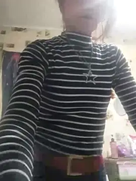 SweetLeila40 online show from April 7, 6:19 pm