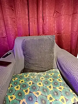 Snapshot of Hot_Urvi chatting on November 12, 6:25 am Hot Urvi online show from November 12, 6:25 am