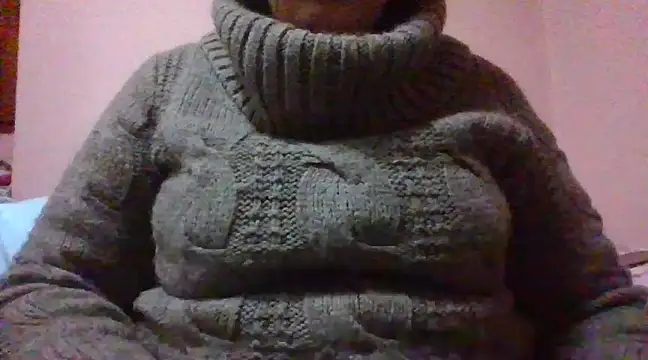 Snapshot of maria38xxx chatting on December 4, 4:05 pm maria38xxx online show from December 4, 4:05 pm