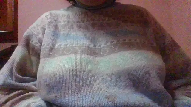 Snapshot of maria38xxx chatting on December 28, 10:14 am maria38xxx online show from December 28, 10:14 am