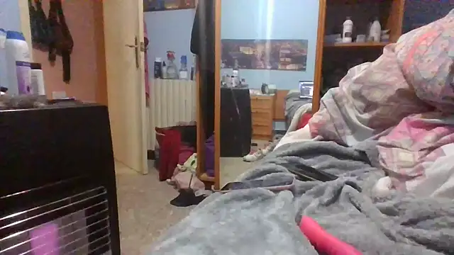 Snapshot of maria38xxx chatting on March 2, 11:31 pm maria38xxx online show from March 2, 11:31 pm