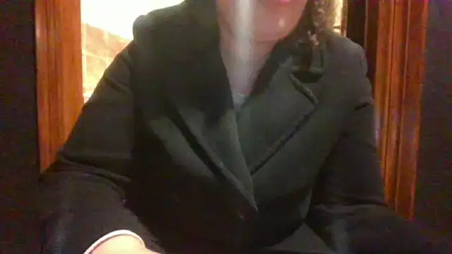 Snapshot of maria38xxx chatting on March 15, 7:48 pm maria38xxx online show from March 15, 7:48 pm