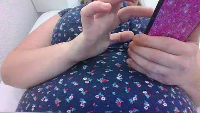 Snapshot of maria38xxx chatting on October 9, 5:33 pm maria38xxx online show from October 9, 5:33 pm