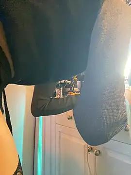 Snapshot of Naughty_Excitement chatting on February 24, 5:38 am Naughty Excitement online show from February 24, 5:38 am