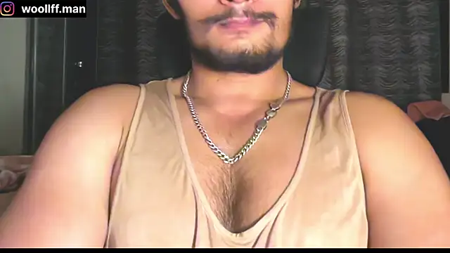 Snapshot of dickpois0n chatting on December 25, 6:30 pm dickpois0n online show from December 25, 6:30 pm