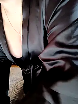 Annet1912 online show from April 17, 8:17 am