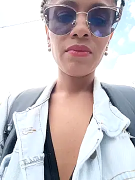 Snapshot of BlairSamy chatting on December 25, 6:09 pm BlairSamy online show from December 25, 6:09 pm