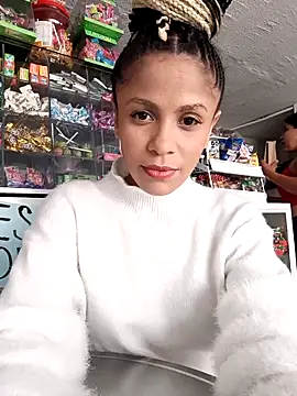 Snapshot of BlairSamy chatting on November 7, 2:06 pm BlairSamy online show from November 7, 2:06 pm