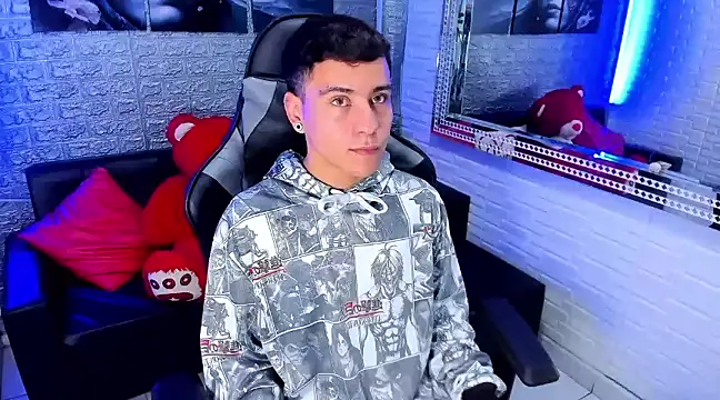 Snapshot of salvadorgomezx chatting on January 11, 10:40 pm salvadorgomezx online show from January 11, 10:40 pm