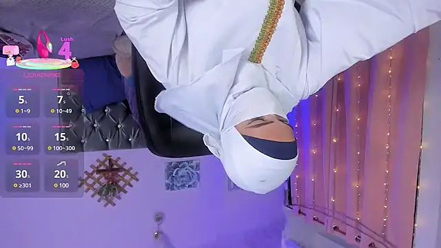 Falak-Yasin online show from March 14, 4:30 pm