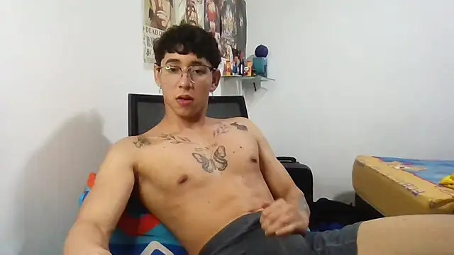 Dillom420 online show from January 30, 7:39 am