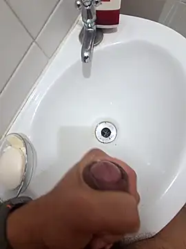 Snapshot of bacco_br chatting on September 20, 3:18 am bacco br online show from September 20, 3:18 am