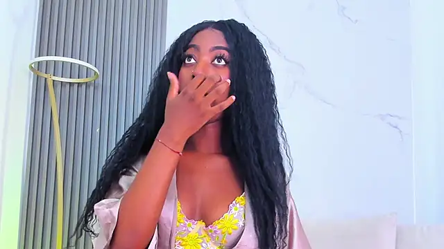 ebonydreams01 online show from October 12, 11:31 am