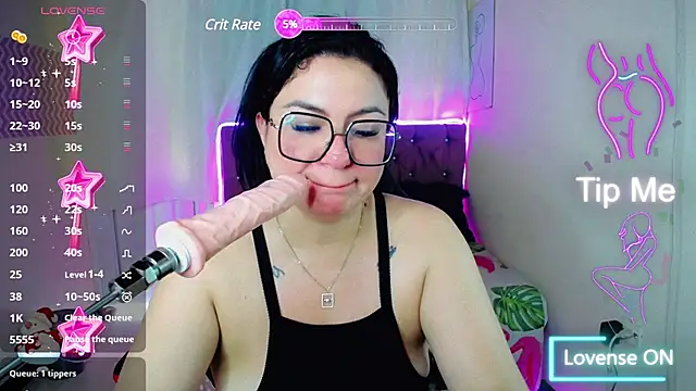 Snapshot of _curvy_latina chatting on January 16, 5:44 pm curvy latina online show from January 16, 5:44 pm