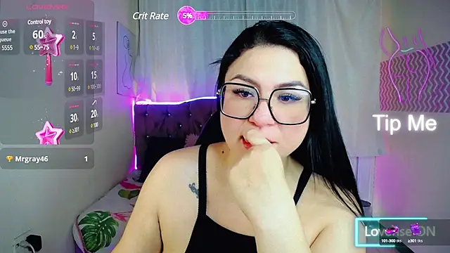 Snapshot of _curvy_latina chatting on February 17, 3:53 pm curvy latina online show from February 17, 3:53 pm