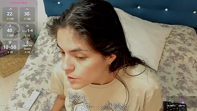 sofiaclauss online show from February 11, 4:55 am