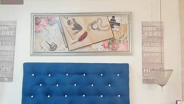 sofiaclauss online show from February 22, 3:34 am