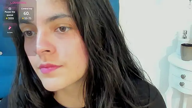 sofiaclauss online show from March 3, 6:48 am