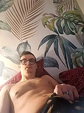 GLouglou19 online show from March 3, 9:26 am