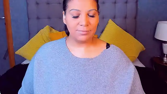 AmyCubes online show from April 4, 4:22 am