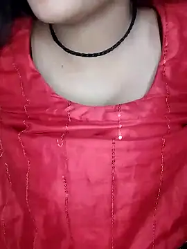 Snapshot of Sreya213 chatting on January 31, 9:16 pm Sreya213 online show from January 31, 9:16 pm