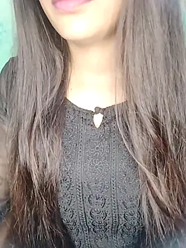 Snapshot of Sreya213 chatting on October 17, 4:37 am Sreya213 online show from October 17, 4:37 am