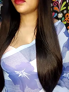 Sreya213 online show from April 17, 9:45 am