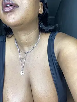 MayaPassion online show from October 1, 8:04 pm