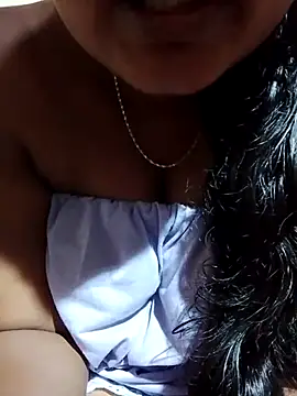 Diwya69 online show from April 8, 8:20 pm