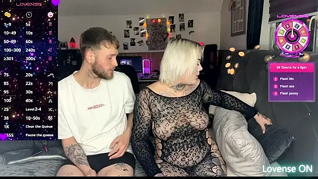 elina may online show from March 13, 8:11 pm