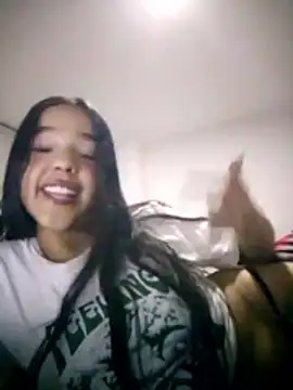 Snapshot of SweetFortuner chatting on November 10, 5:17 am SweetFortuner online show from November 10, 5:17 am