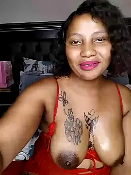 Snapshot of quenliyasa chatting on February 14, 11:31 pm quenliyasa online show from February 14, 11:31 pm