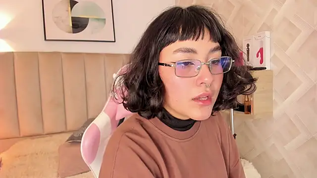 Haru Bonny online show from March 20, 7:41 pm