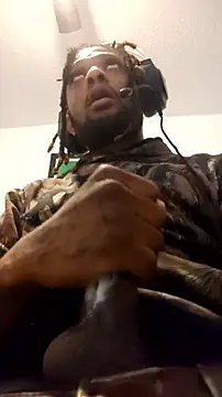 Snapshot of TuFYI chatting on October 19, 11:11 am TuFYI online show from October 19, 11:11 am