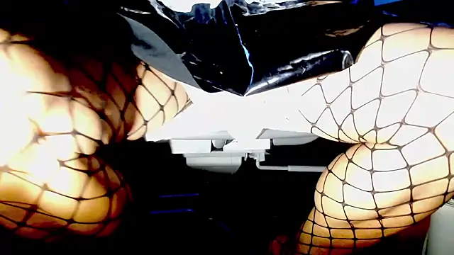 Snapshot of perro-de-katty chatting on September 23, 10:24 pm perro-de-katty online show from September 23, 10:24 pm