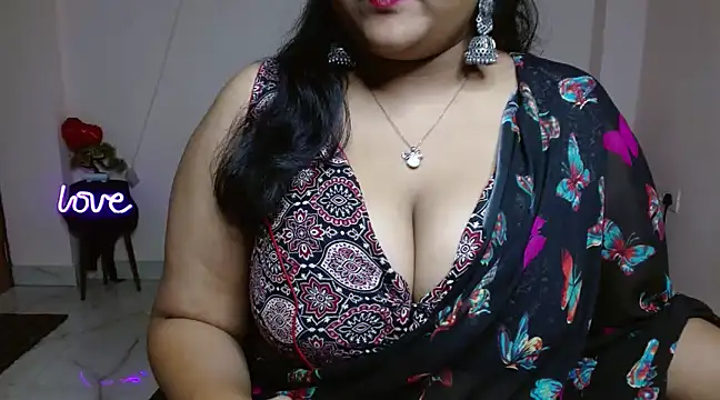 Naughty Ayesha1 online show from February 13, 4:11 am