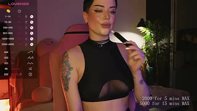 Snapshot of xxjustajokexx chatting on November 3, 10:42 pm xxjustajokexx online show from November 3, 10:42 pm