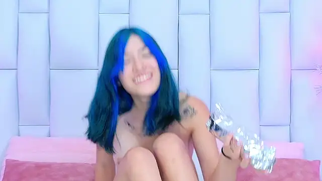 AlliciaKim online show from March 9, 11:25 pm