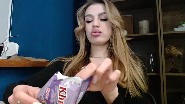 Your Jessy online show from March 15, 5:37 pm