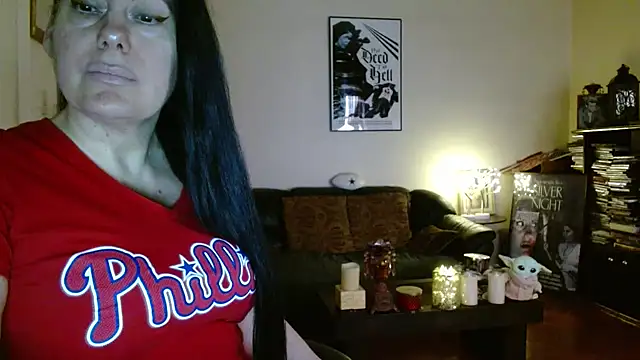 mandaloriangirls online show from March 4, 6:14 pm