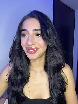 Snapshot of JulietaCheerr chatting on December 4, 2:21 am JulietaCheerr online show from December 4, 2:21 am