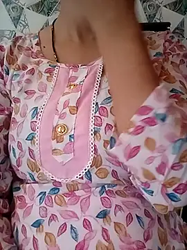 Snapshot of Mahi_Baby25 chatting on September 21, 3:52 am Mahi Baby25 online show from September 21, 3:52 am