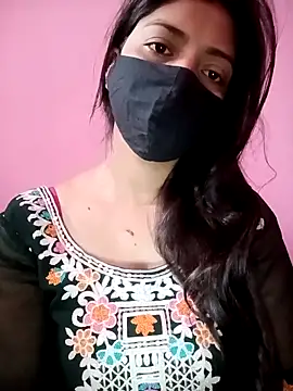 Snapshot of Mahi_Baby25 chatting on October 7, 3:47 am Mahi Baby25 online show from October 7, 3:47 am
