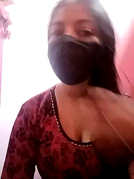 Snapshot of Mahi_Baby25 chatting on October 17, 3:31 am Mahi Baby25 online show from October 17, 3:31 am