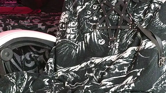 Devil s bride online show from April 20, 4:32 pm