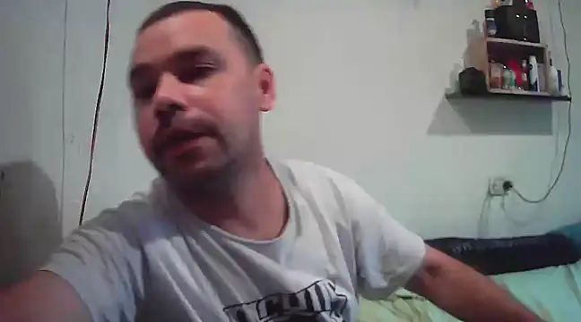 Snapshot of Lolosalvage83 chatting on January 19, 2:49 pm Lolosalvage83 online show from January 19, 2:49 pm